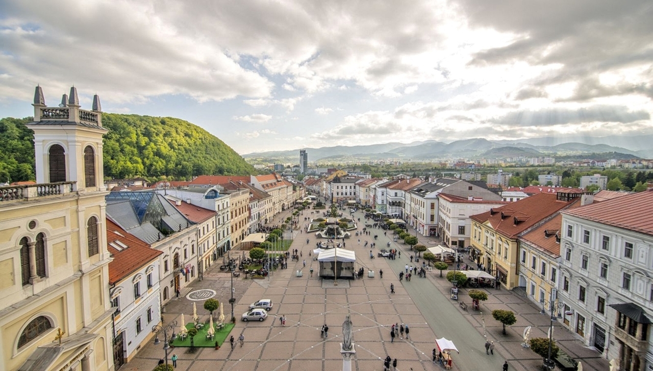 Situácia z konca minulého roka sa už iste nezopakuje. Developeri v posledných mesiacoch predstavovali jeden projekt za druhým v snahe predať byty kým si na ne ľudia dokážu lacno požičať.…